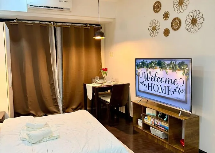 Deluxe With Pool View Unit In Poblacion 5* مانيلا